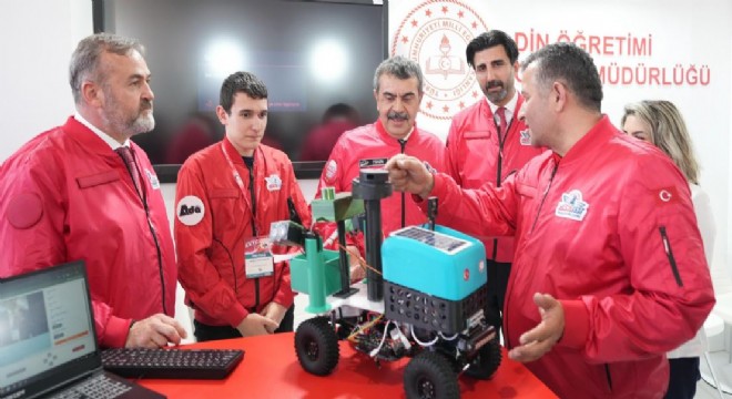 Tekin: 'Önümüzdeki dönem yapay zekâ yüzyılı olacak'